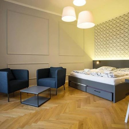 Design Studio Andel, All Historical Sights Walkable Praga Exterior foto